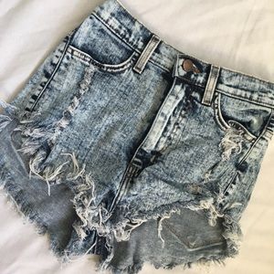 Cute high waisted shorts